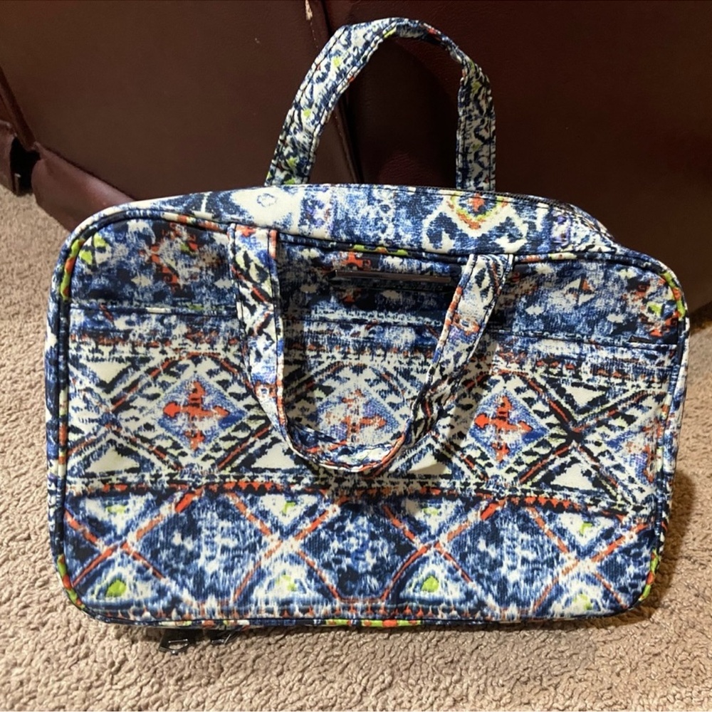 Aimee Kestenberg Jenna Nylon Hanging Toiletries Travel Bag